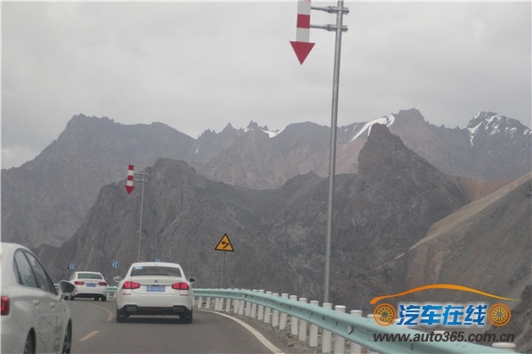 东风雪铁龙穿越独库驾享之旅